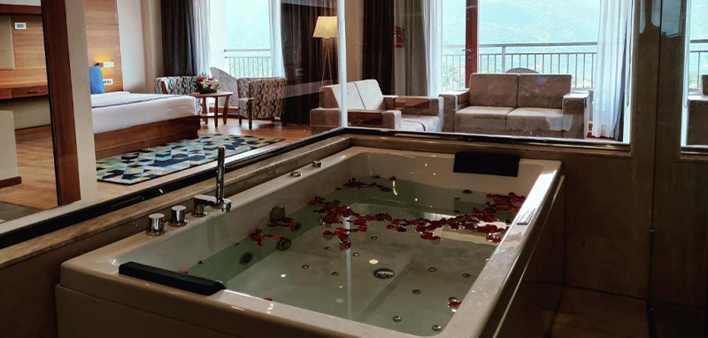 best rooms in munnar for honeymoon